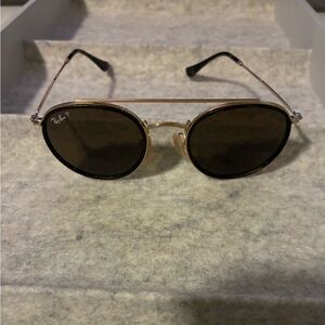 Ray-Ban Gold Frame Sunglasses with Black Lenses